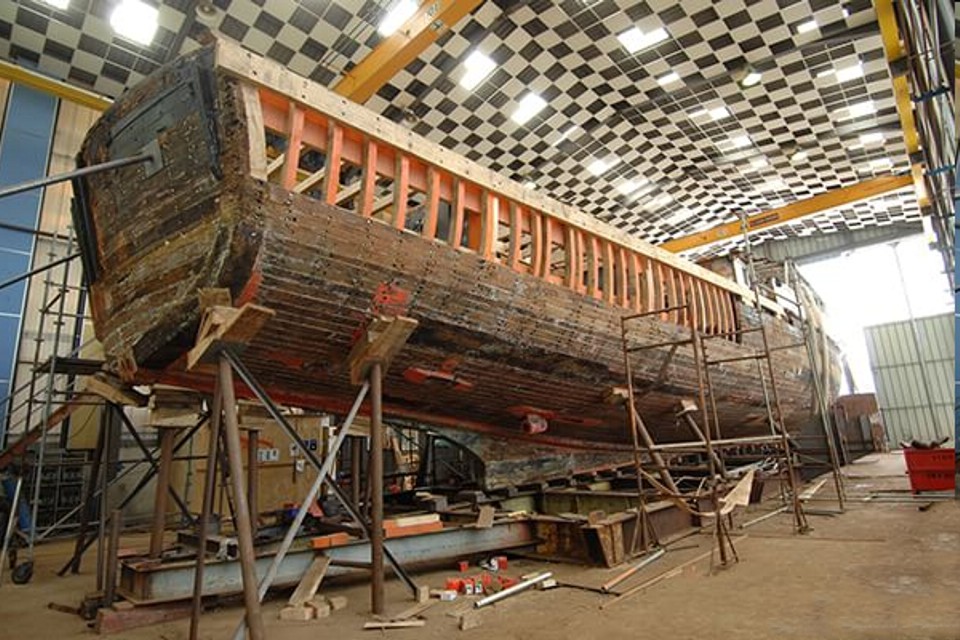 nave di cousteau