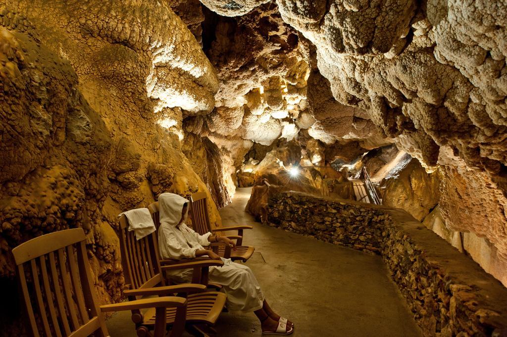 grotta-giusti-photos-exterior-hotel-information