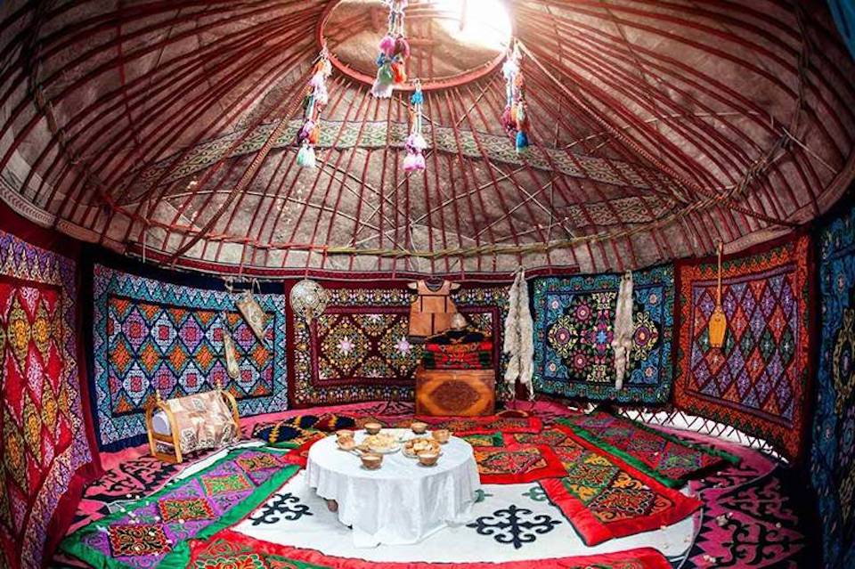 kyrgyzstan-yurta
